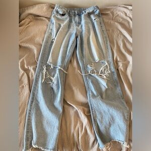 American Eagle size 4 jeans in perfect condition